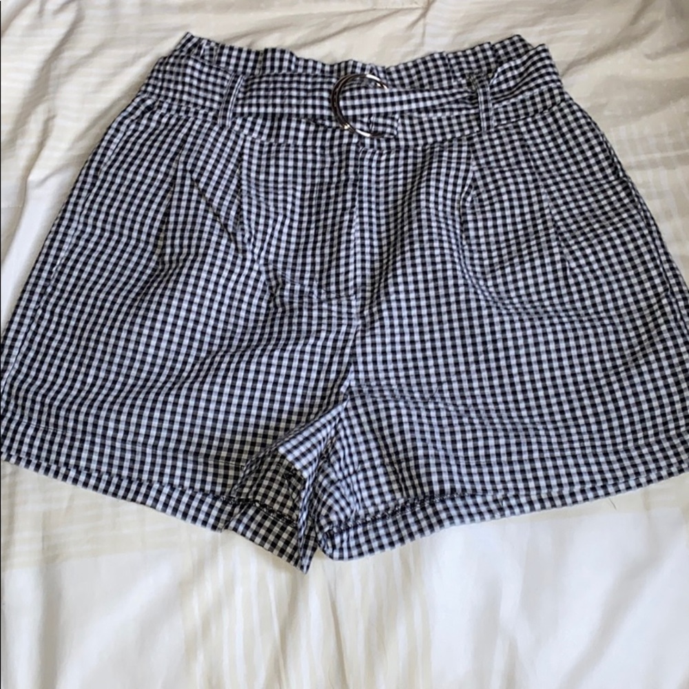 NEW. Checker Shorts - Picture 2 of 5
